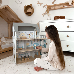 Maison de poupées en bois blanc avec terrasse et accessoires