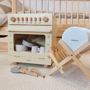 Lave-vaisselle en bois avec accessoires