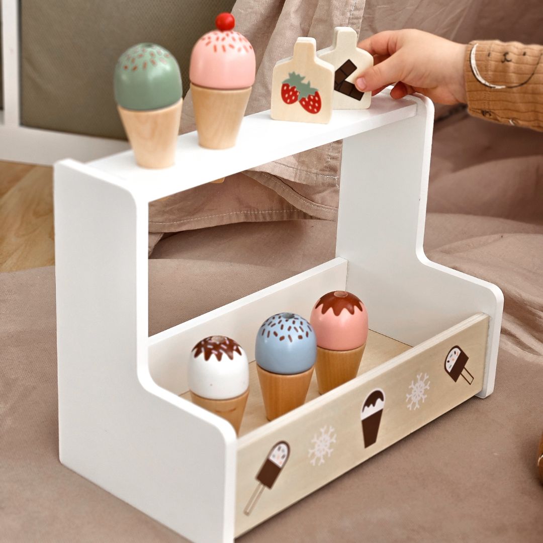 Magasin de glaces en bois - glacier