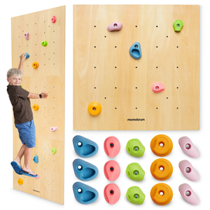 Mur d'escalade en bois pour les enfants