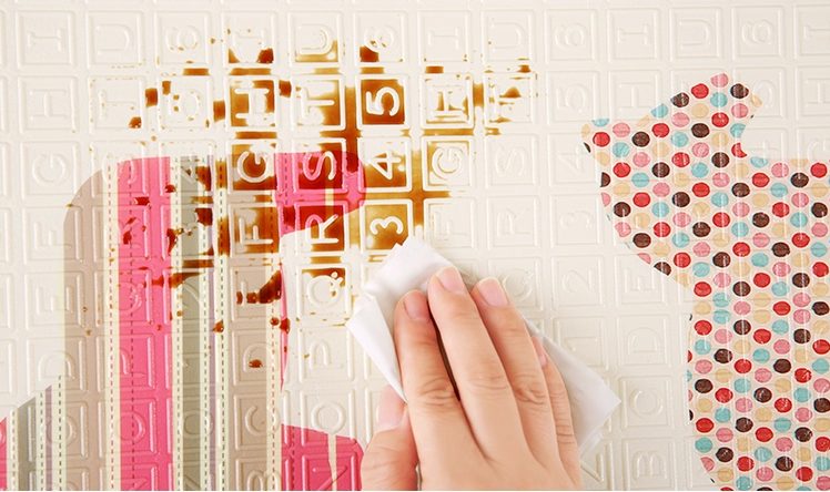 Tapis en mousse double face XXL - pliable 1 CM (forêt avec un ours en peluche et des chevaux)