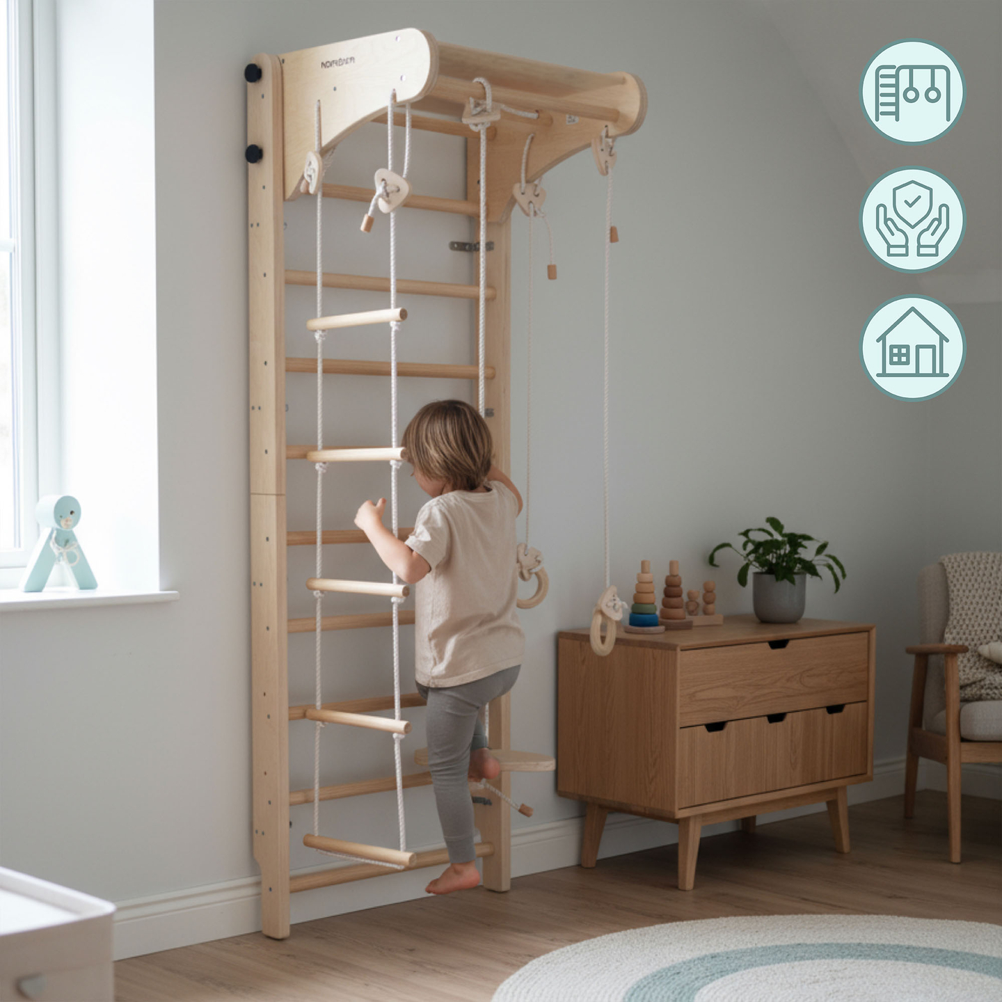 Échelle de gymnastique en bois pour enfants avec accessoires - une balançoire à assiettes, des anneaux de gymnastique et une échelle de corde