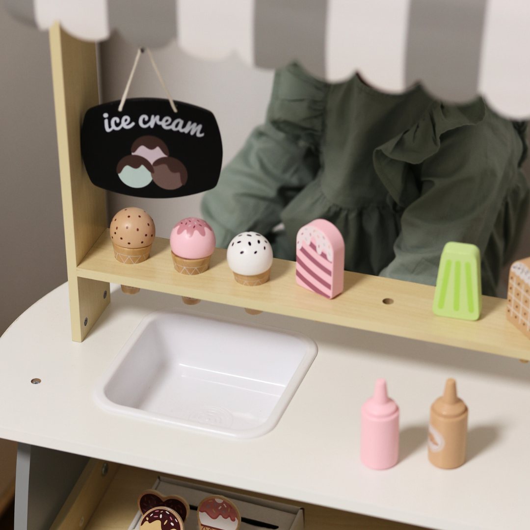 Glacier à roulettes en bois - chariot à glaces