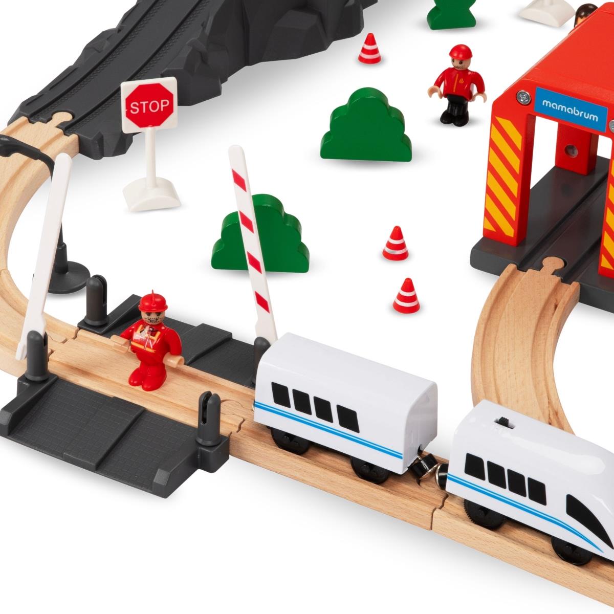 Chemin de fer en bois, train à batterie - Pompiers, voies, voitures, ponts, barrière