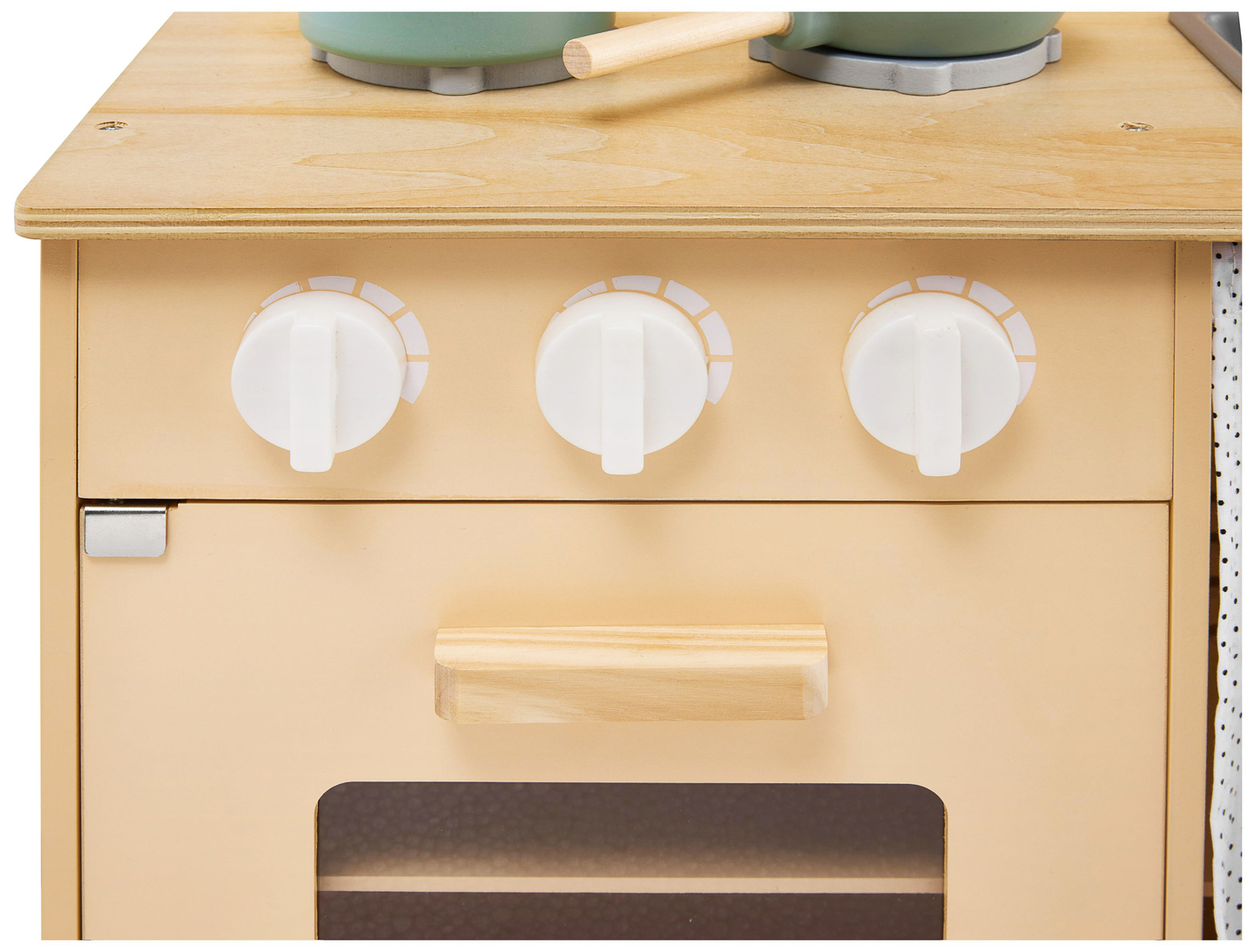 Cuisine en bois avec tablier, accessoires et éclairage LED