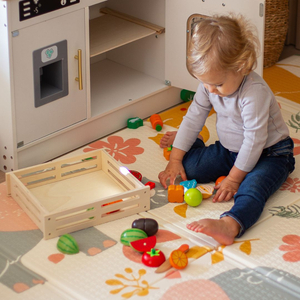 Fruits et légumes en bois à couper