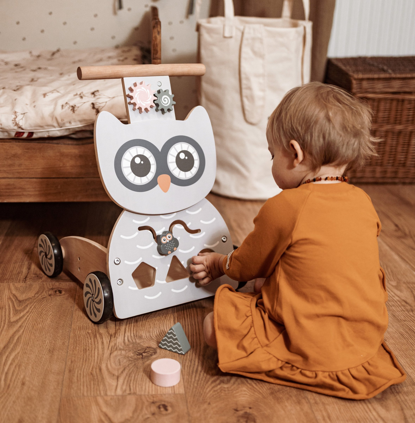 Marchette multifonctionnelle en bois - poussoir - poussette avec blocs - Hibou