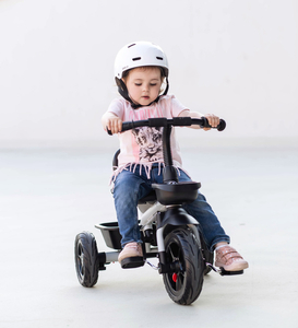 HyperMotion TOBI VECTOR tricycle - roues éternellement gonflables + barre de poussée. Couleur : gris clair.