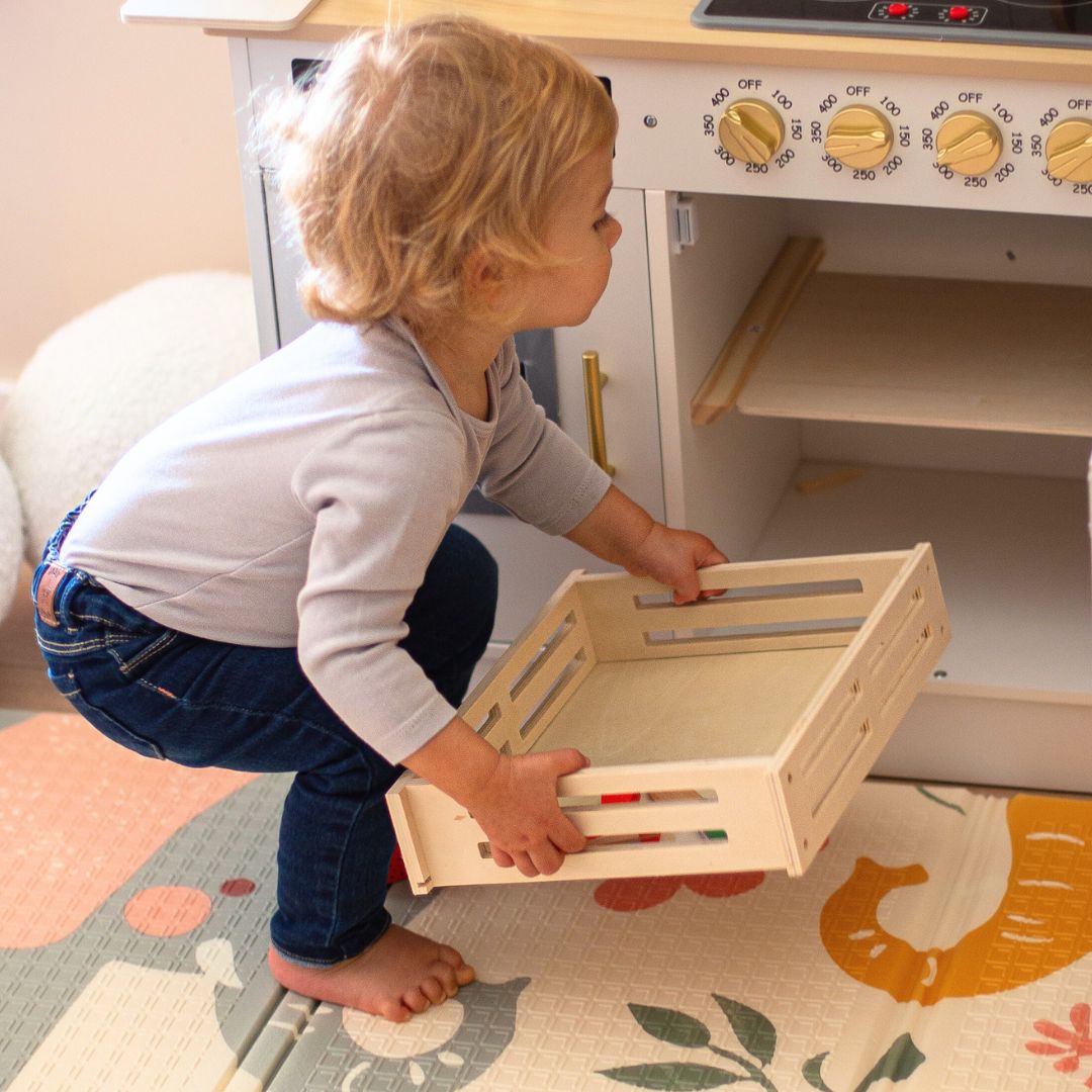 Fruits et légumes en bois à couper