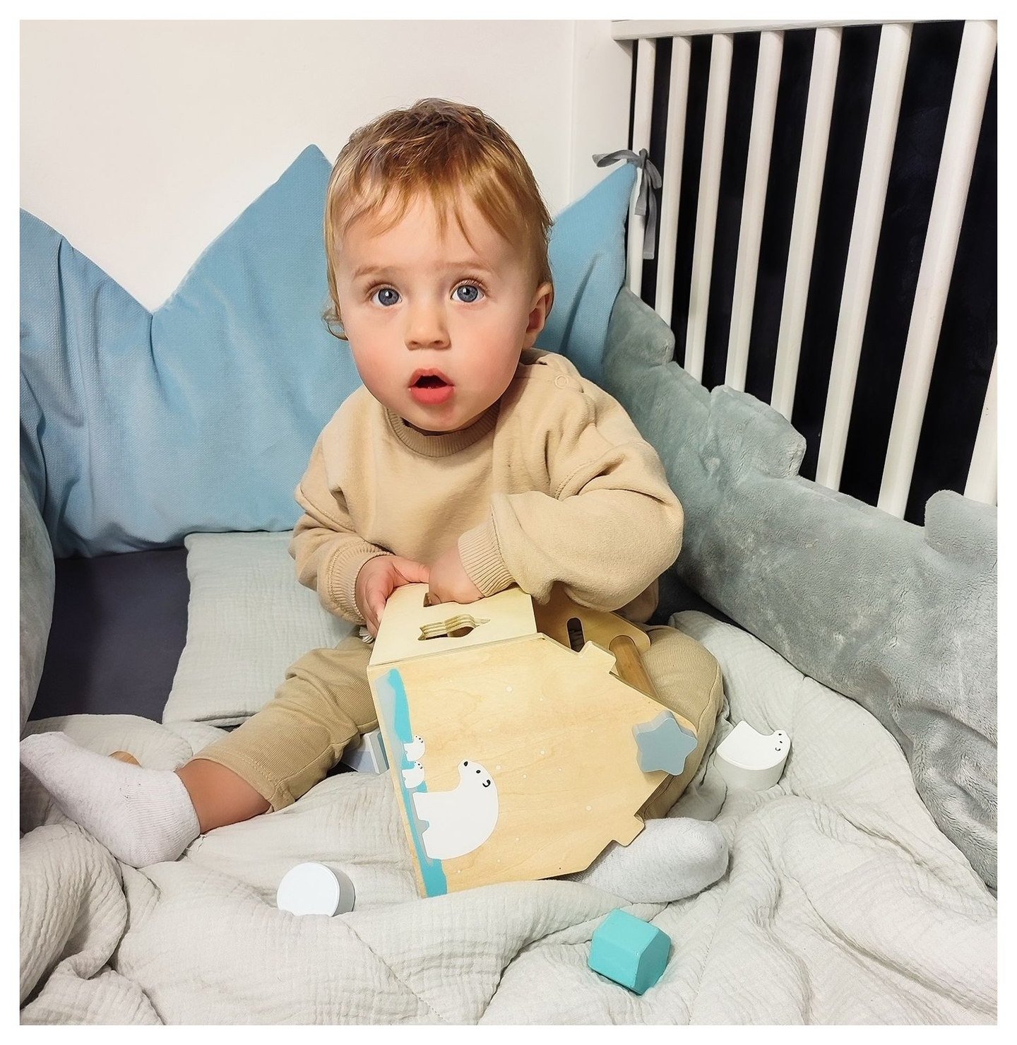 Trieur - maison éducative en bois avec des blocs