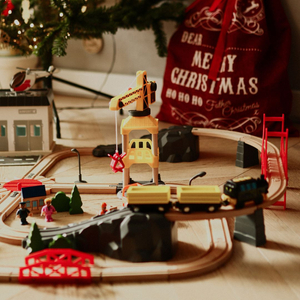 Chemin de fer en bois, train à batterie - Ville : voies, voitures, pont, aéroport