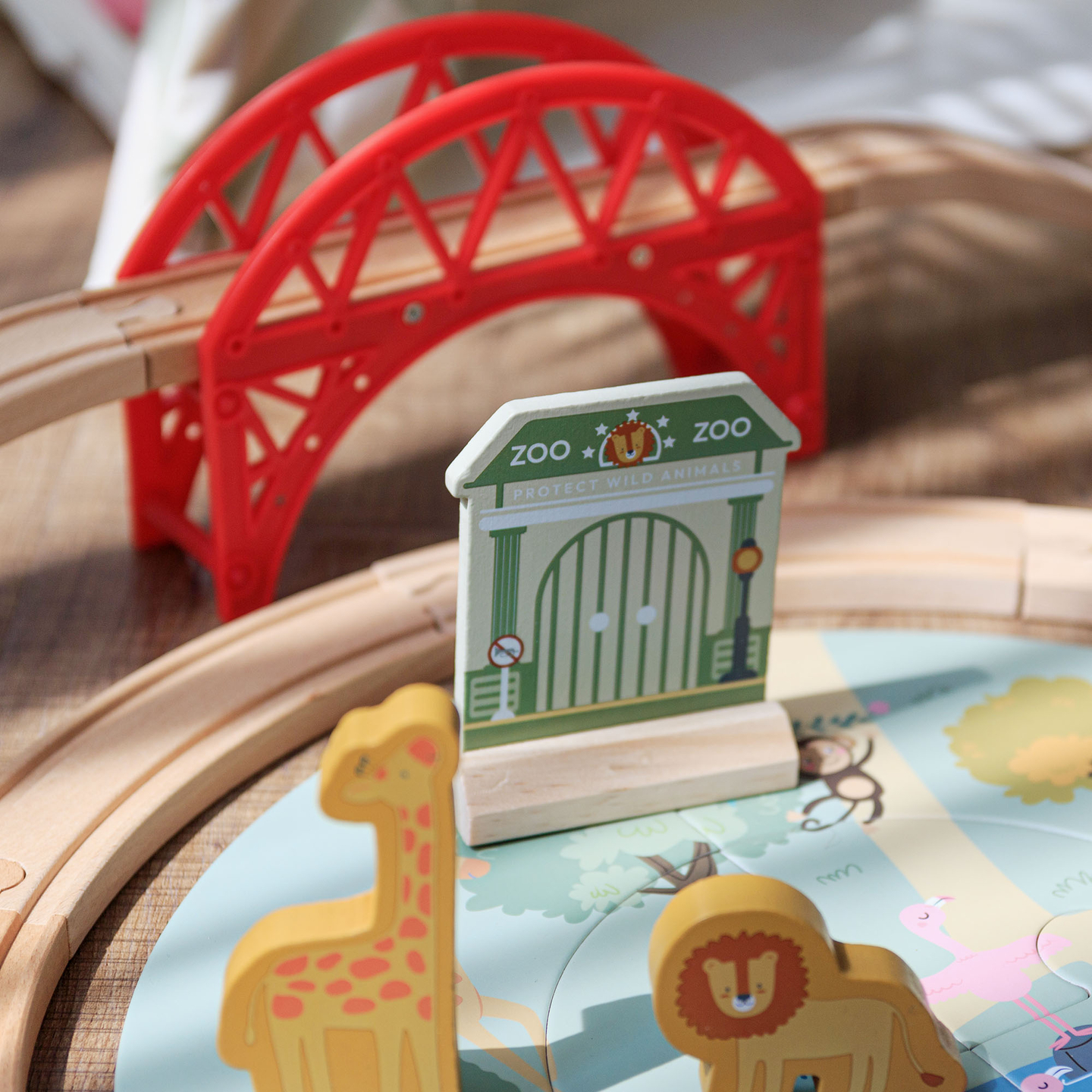 Train ZOO en bois – puzzle, train, rails, animaux, pont, barrière