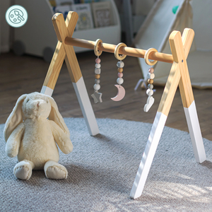 Support éducatif en bois Baby Gym - couleur blanche