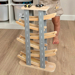 Piste en bois - toboggan pour voitures - 6 étages