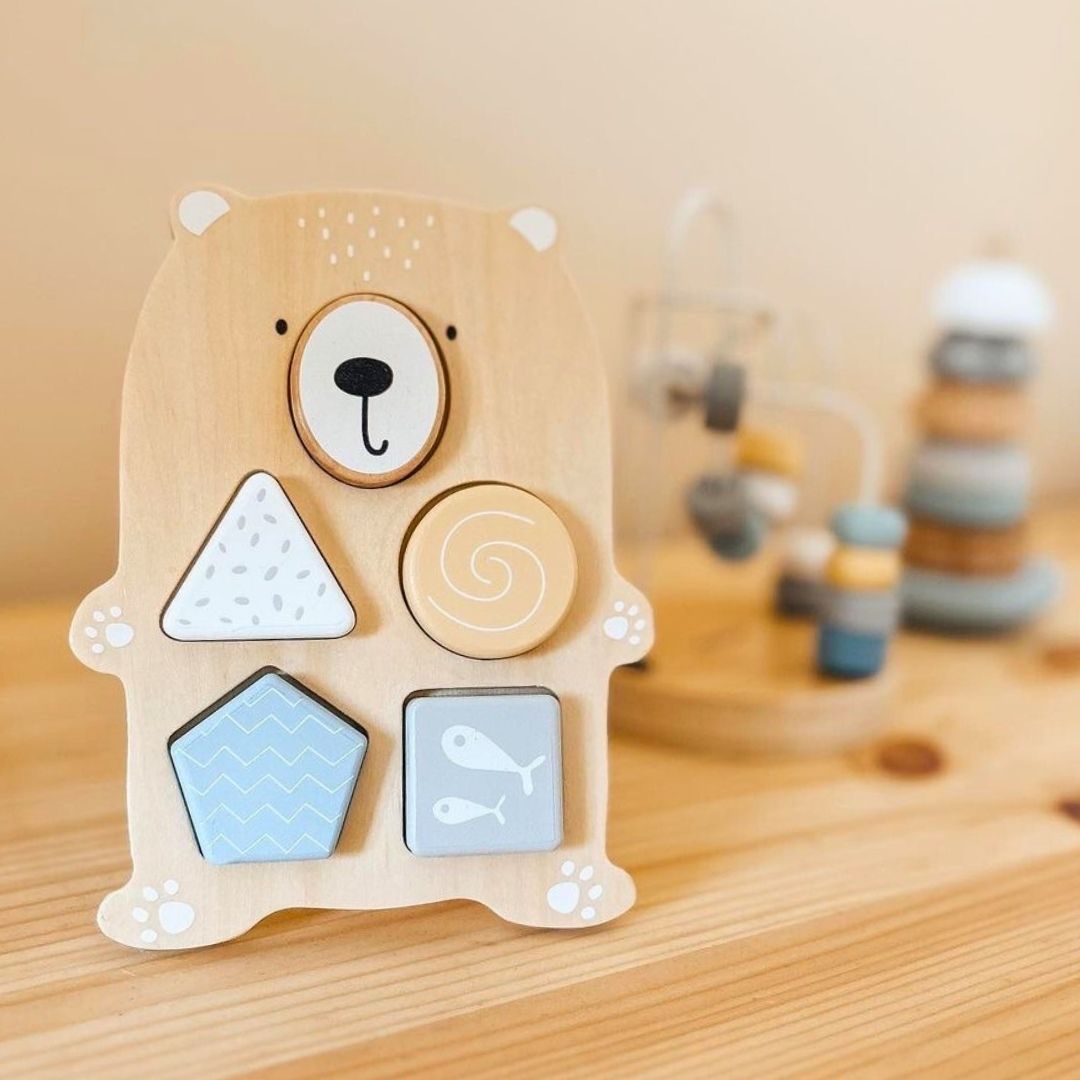 Ensemble de jouets en bois - entrelacs colorés, pyramide de phoques, trieur d'oursons