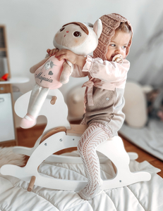 Cheval à bascule en bois - blanc - à partir de 12 mois.