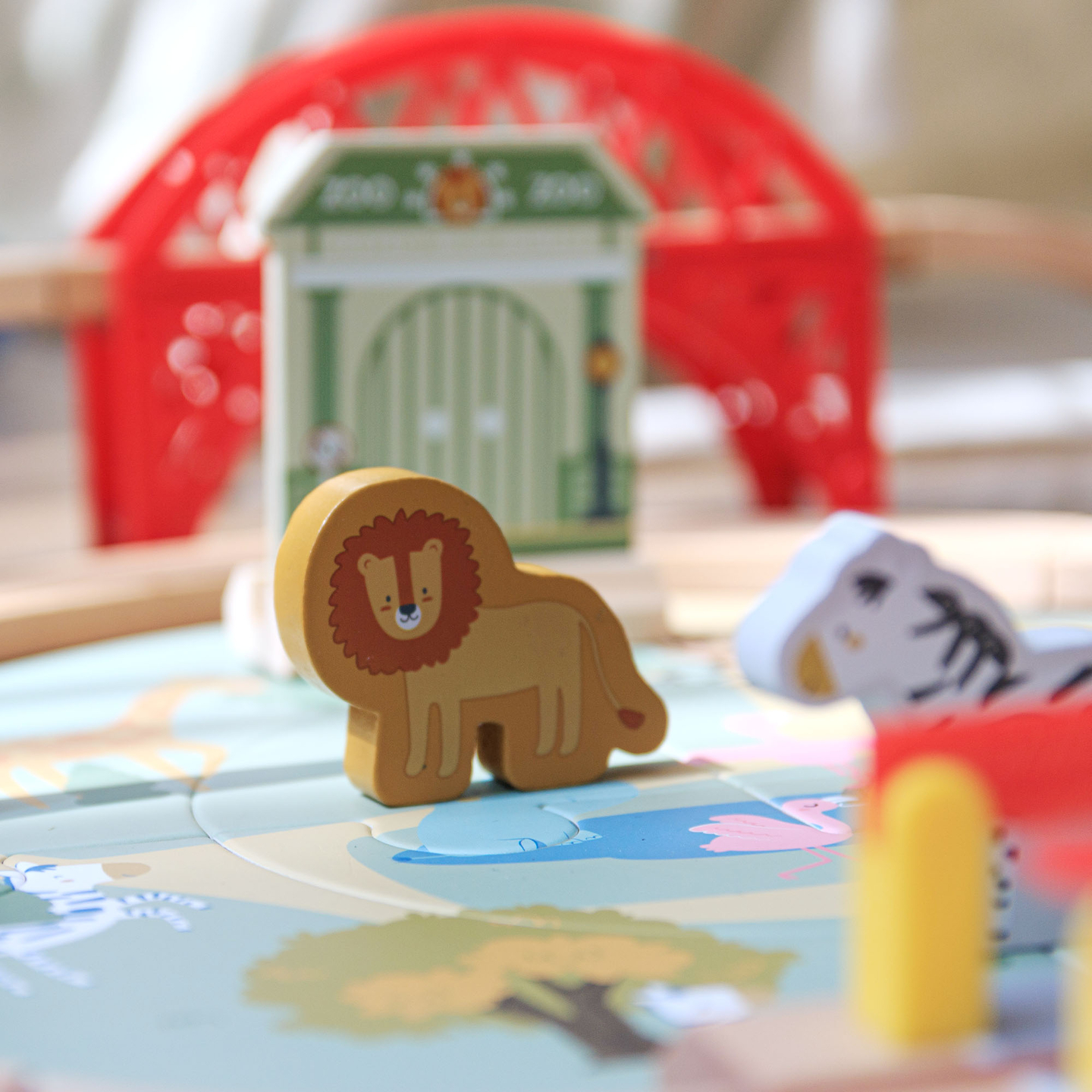 Train ZOO en bois – puzzle, train, rails, animaux, pont, barrière