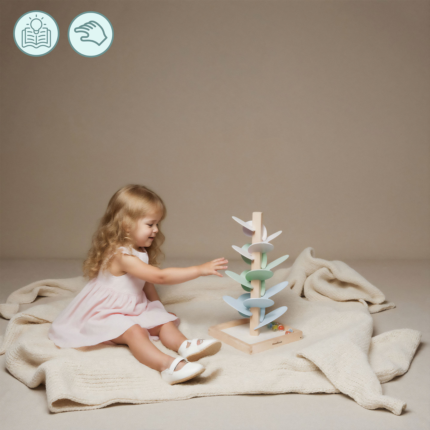 Culodrome en bois - arbre à sons avec boules