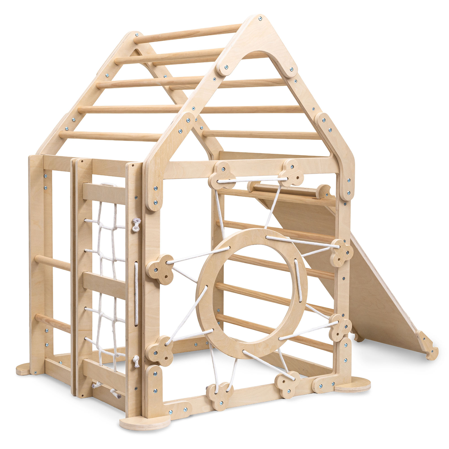 Aire de jeux intérieure en bois pour enfants - une maison avec échelles et toboggan