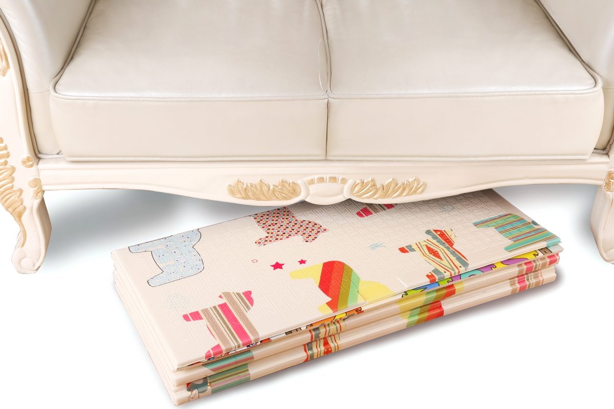 Tapis en mousse double face XXL - pliable 1 CM (forêt avec un ours en peluche et des chevaux)