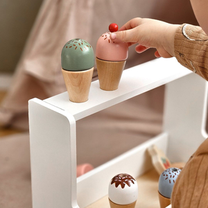 Magasin de glaces en bois - glacier