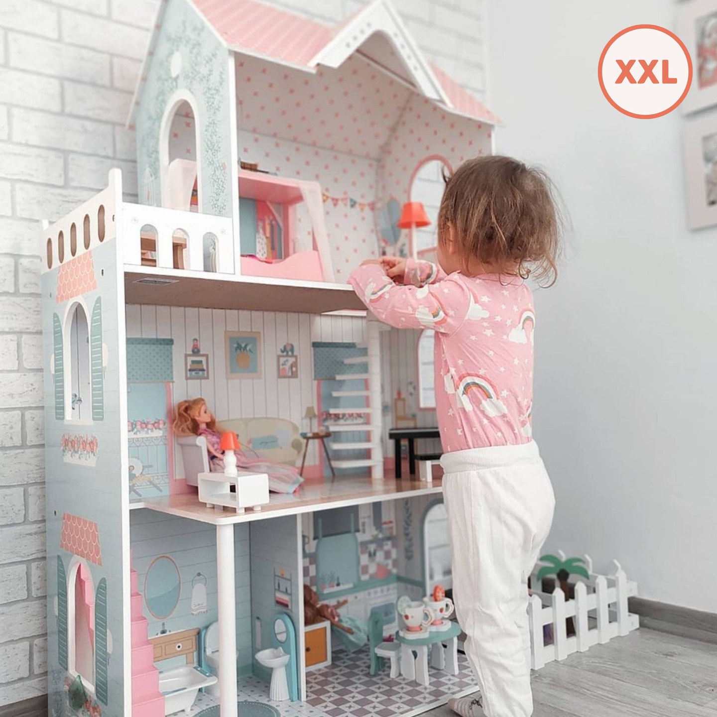XXL La plus grande maison de poupées en bois - 123 cm - illuminée par LED - terrasse, accessoires, jardin