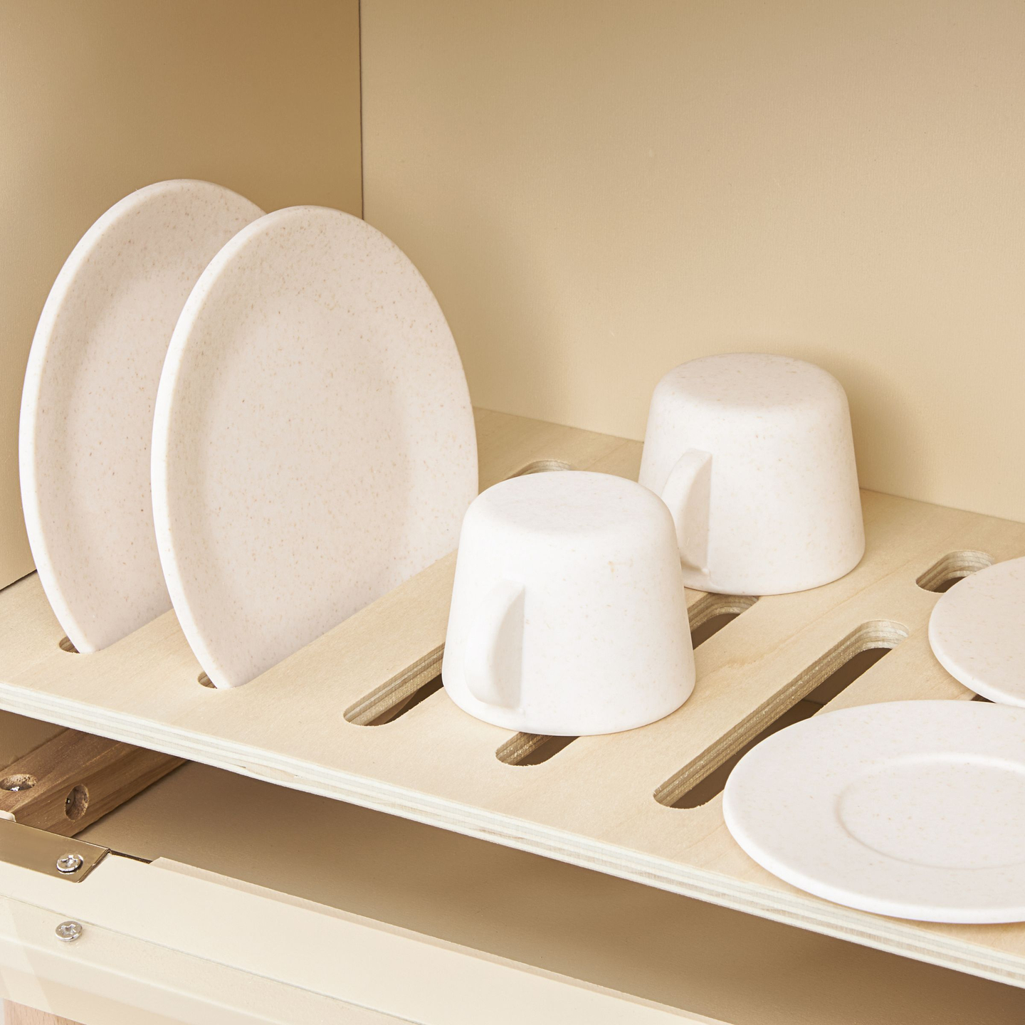 Lave-vaisselle en bois avec accessoires