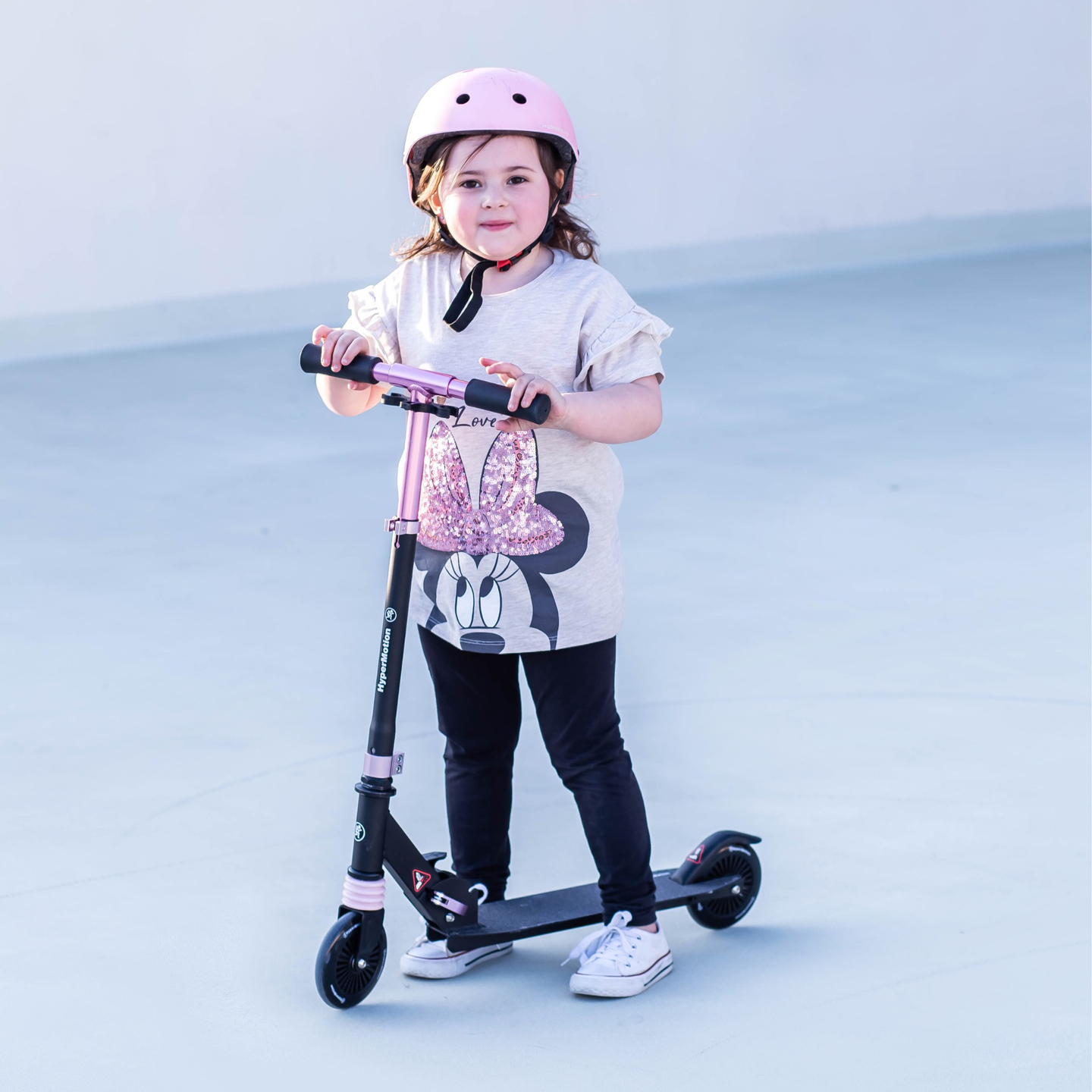 Scooter à deux roues avec amortisseur WALLY 4-9 ans à partir de HyperMotion noir-rose