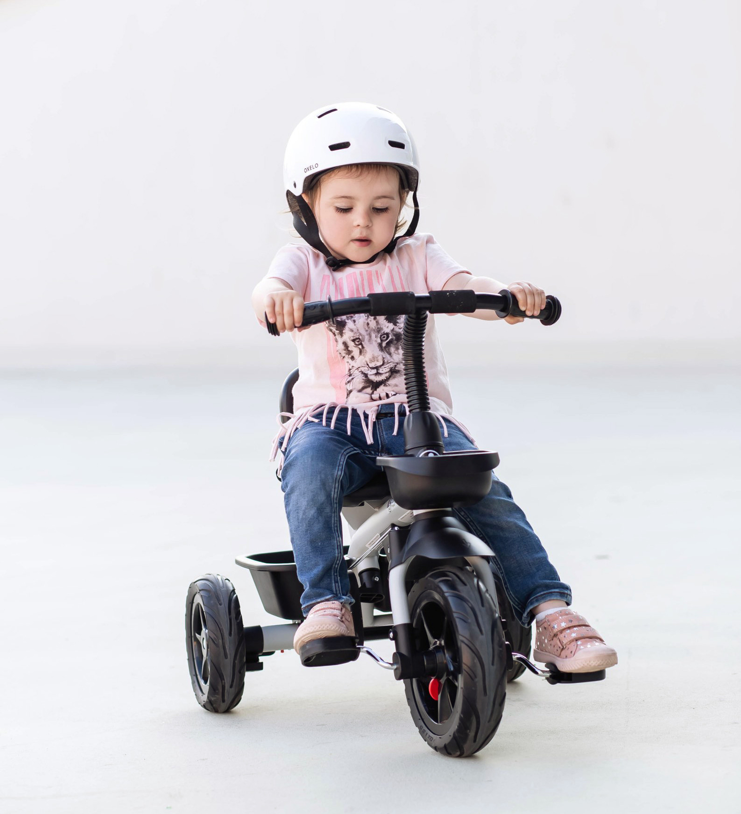 HyperMotion TOBI VECTOR tricycle - roues éternellement gonflables + barre de poussée. Couleur : gris clair.