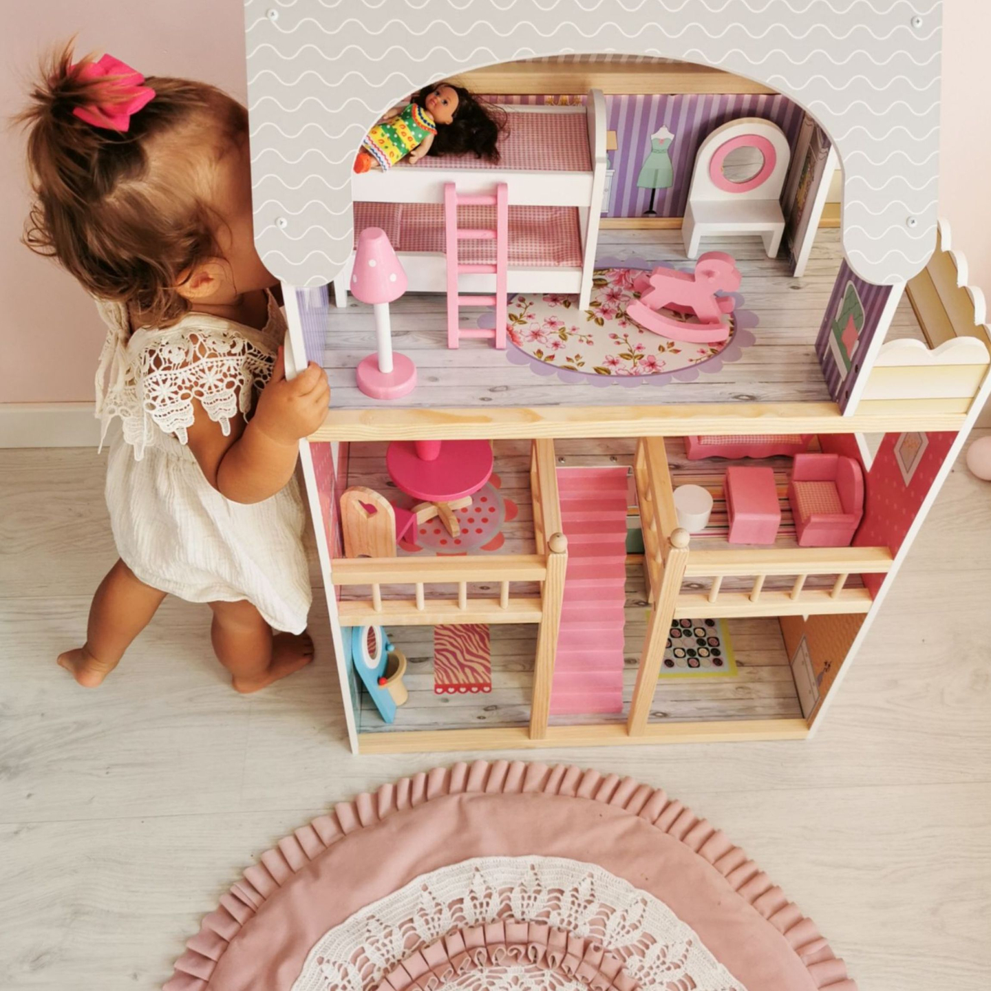 Grande maison de poupées en bois à 3 étages avec terrasse, ensemble de meubles et éclairage LED !