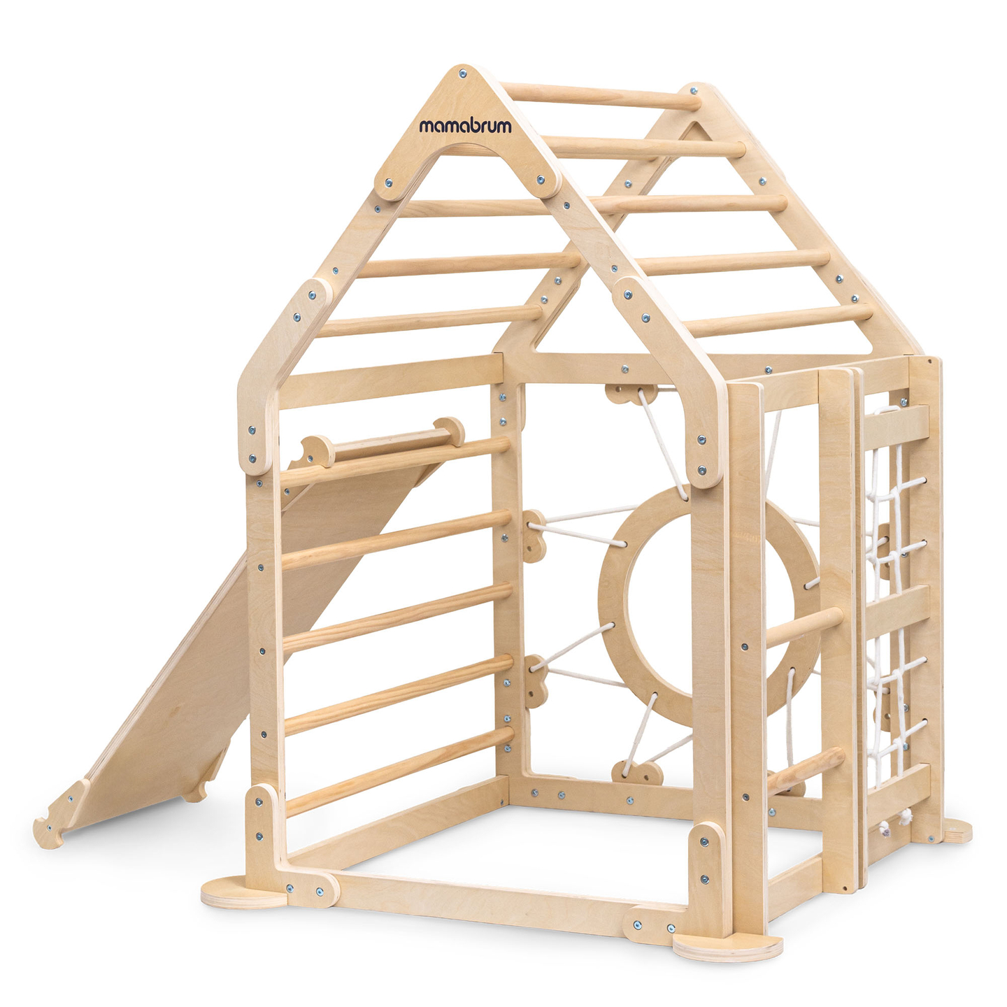 Aire de jeux intérieure en bois pour enfants - une maison avec échelles et toboggan